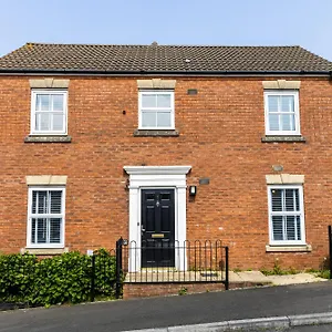  Holiday home Limeslade House In - Family & Dog Friendly